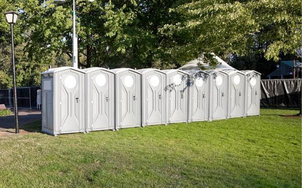 we provide special event porta potties for a variety of events including weddings, festivals, corporate events, and outdoor concerts